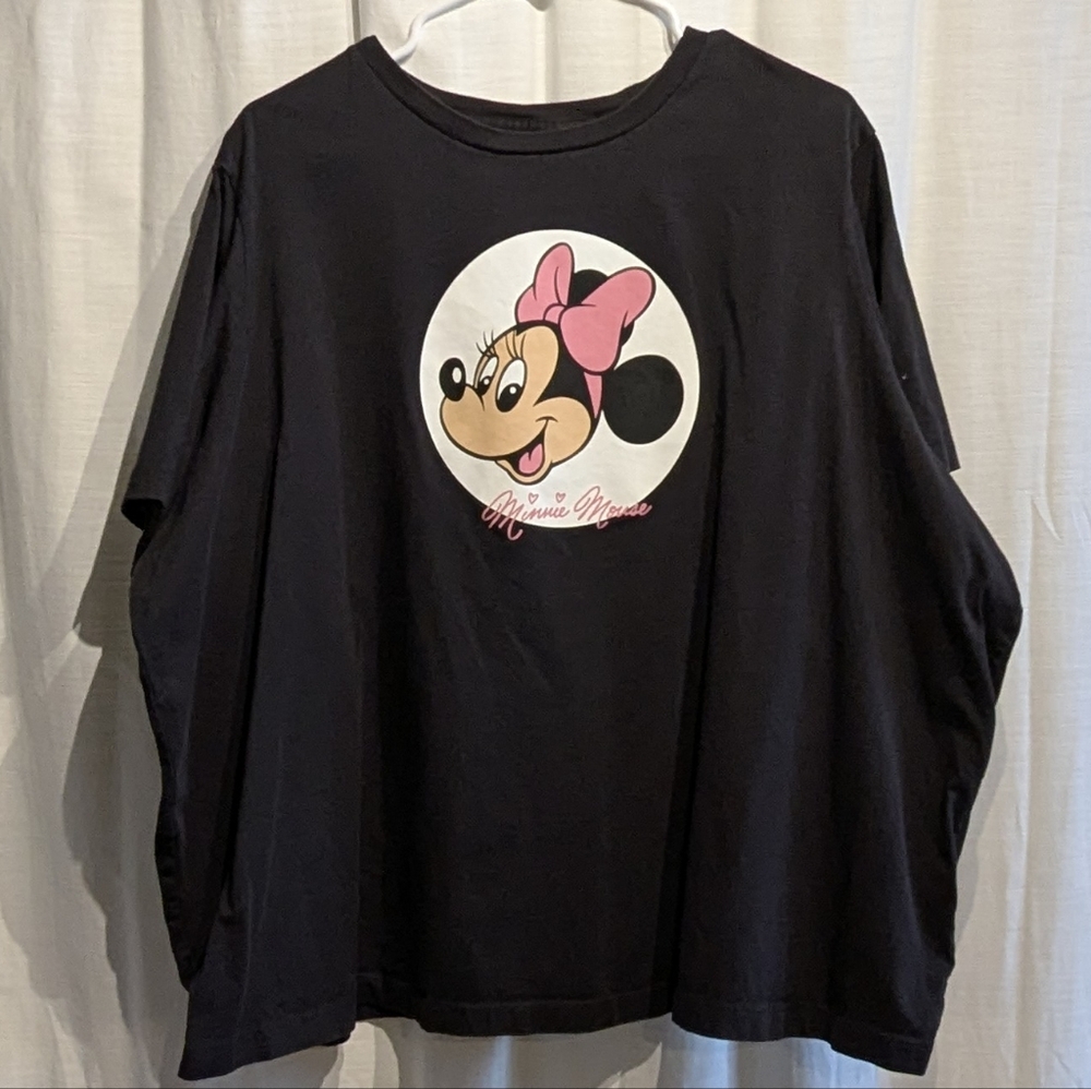 A Disney Minnie Mouse Box cut Tshirt